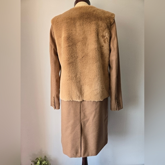 TREASURE & BOND × SOMETHING NAVY coveted Tan Faux Fur Women's Coat. Small - Picture 13 of 14